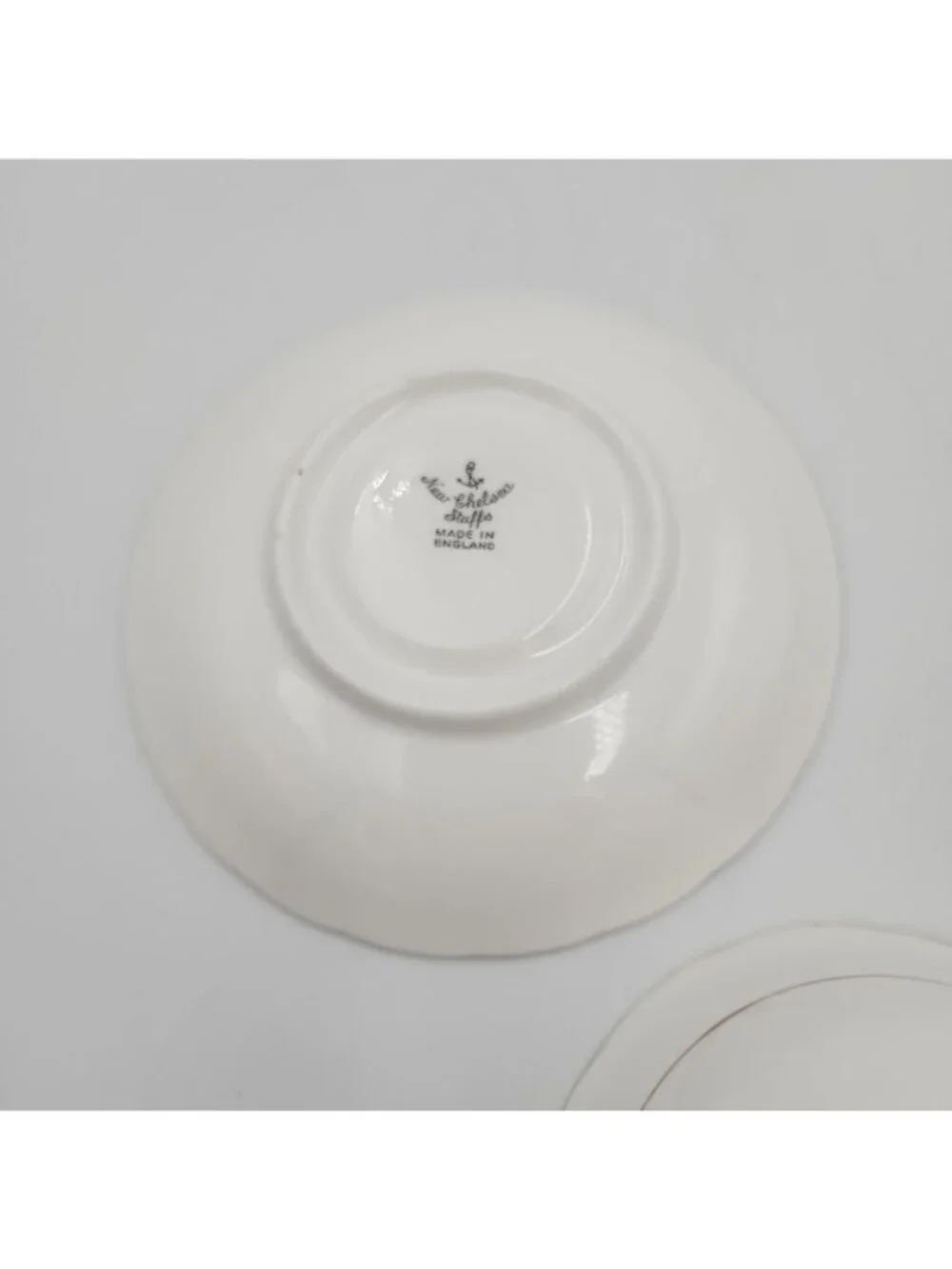 VINTAGE NEW CHELSEA STAFFS TEA CUP & SAUCER DELICATE SMALL PINK FLOWERS ENGLAND